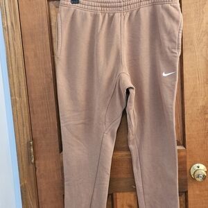 NIKE Sweatpants